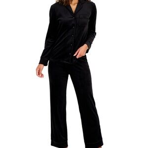 Black Women's Velour Pajama Set